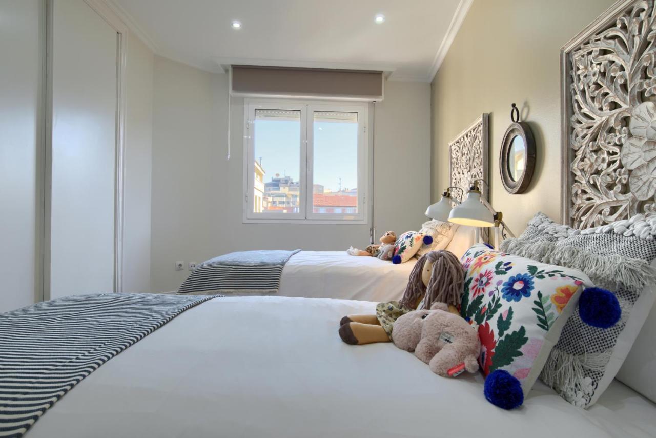 Apartamentos4U Tudela Centro Bagian luar foto
