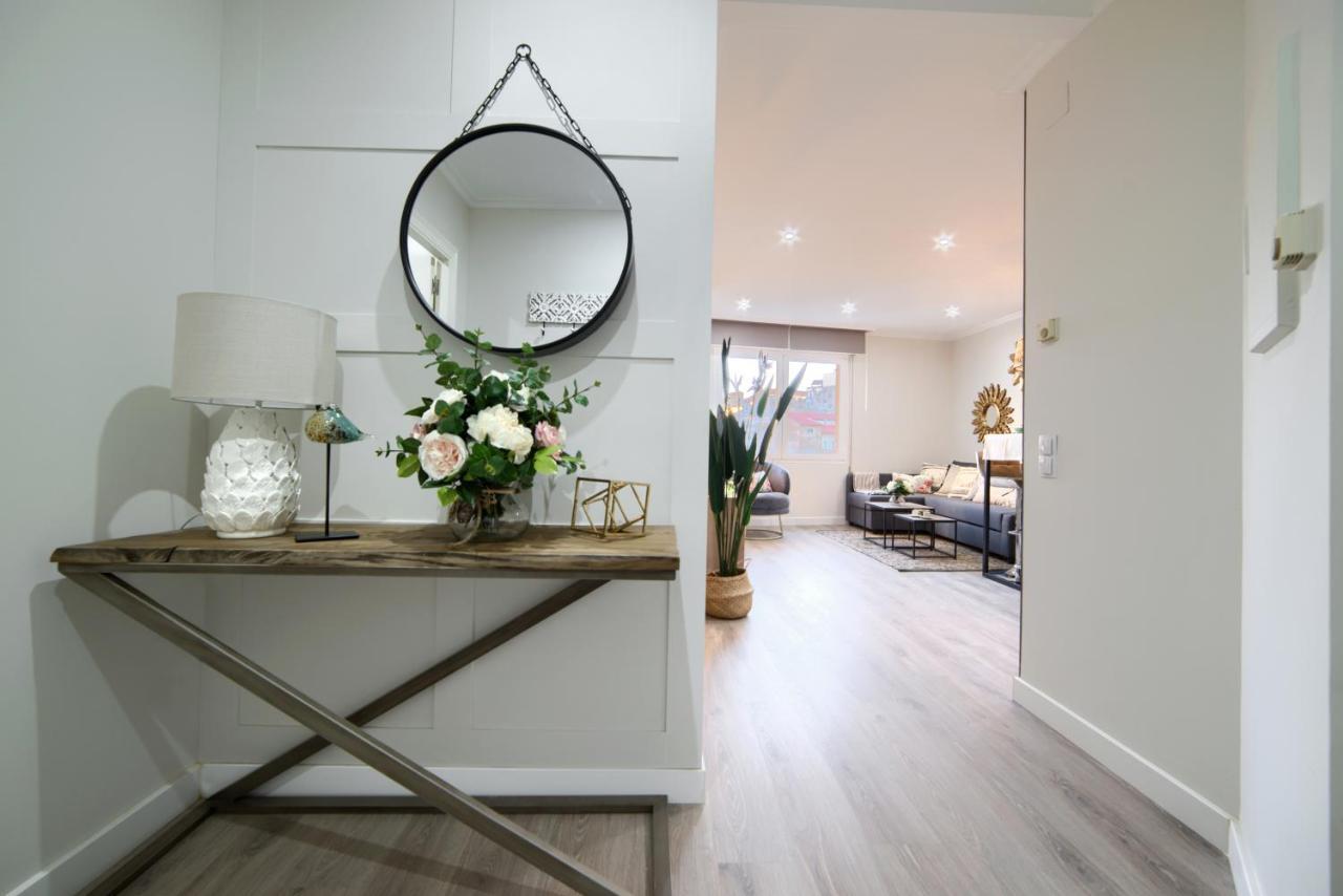 Apartamentos4U Tudela Centro Bagian luar foto
