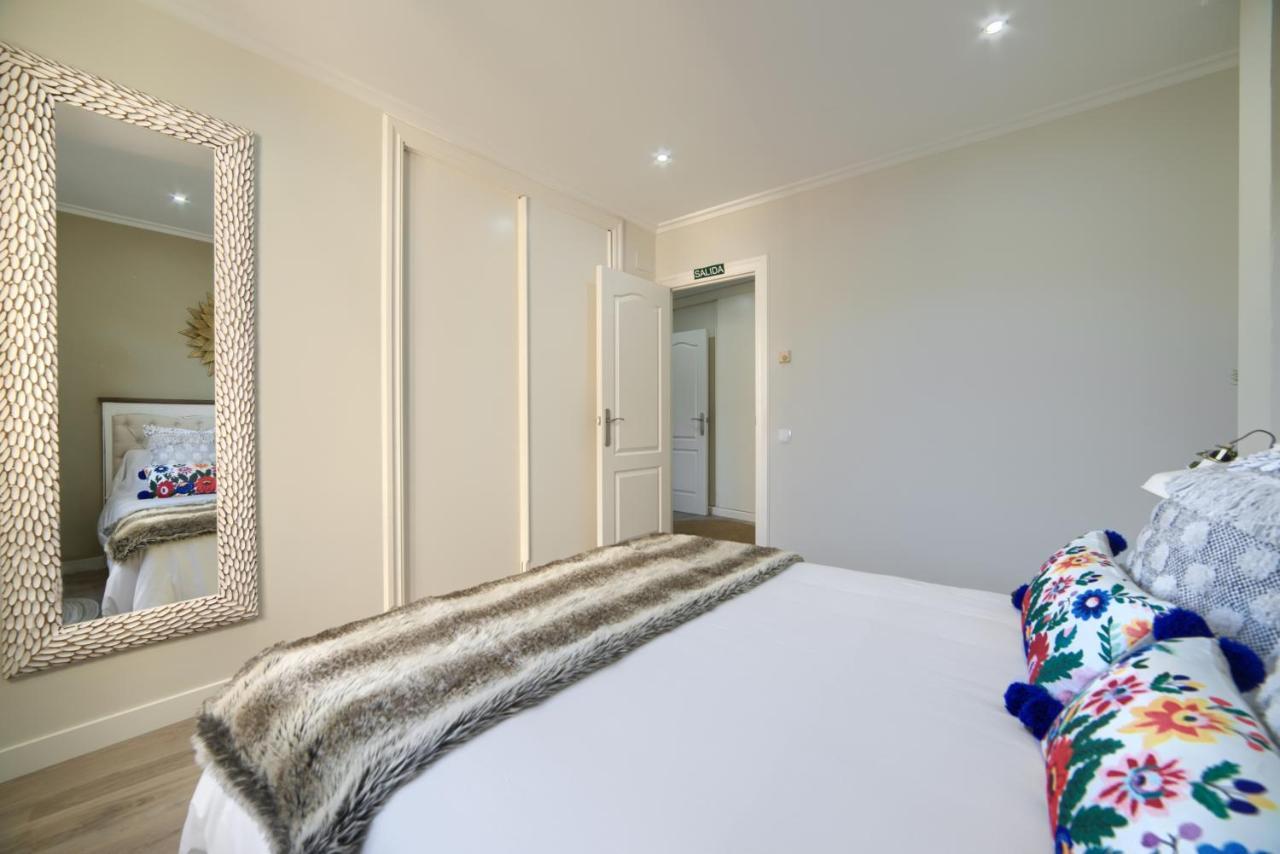 Apartamentos4U Tudela Centro Bagian luar foto
